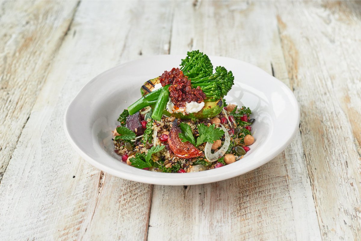 gorgeous new #lunch menu @JamiesItalianUK! Check it out guys https://t.co/3nw2nMMhDQ https://t.co/8DunUJw6b9