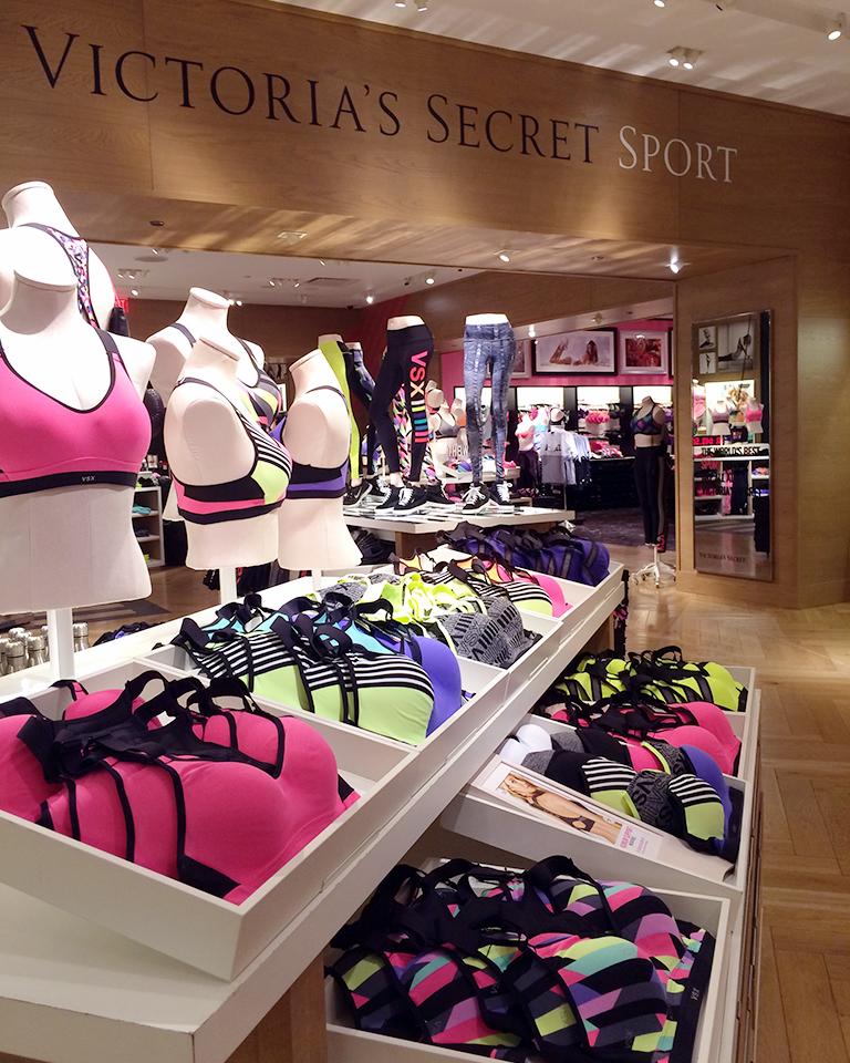 RT @VSSportOfficial: TONIGHT: come over, hang with us & get any sport bra for $35. 6-8pm in US/CAN stores.  https://t.co/FlG3nhTTXv https:/…