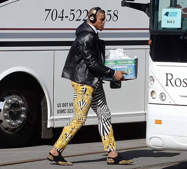 CaKFfD6WQAAE7s2.jpg:small