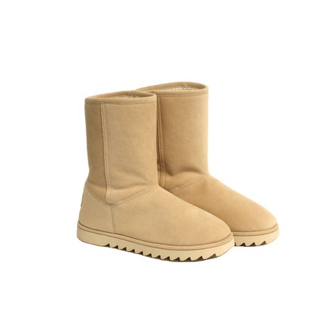 The Misto - Vegan and Cruelty Free Boot https://t.co/F3SJwJQ2Gq https://t.co/HVpRaM5Nrh