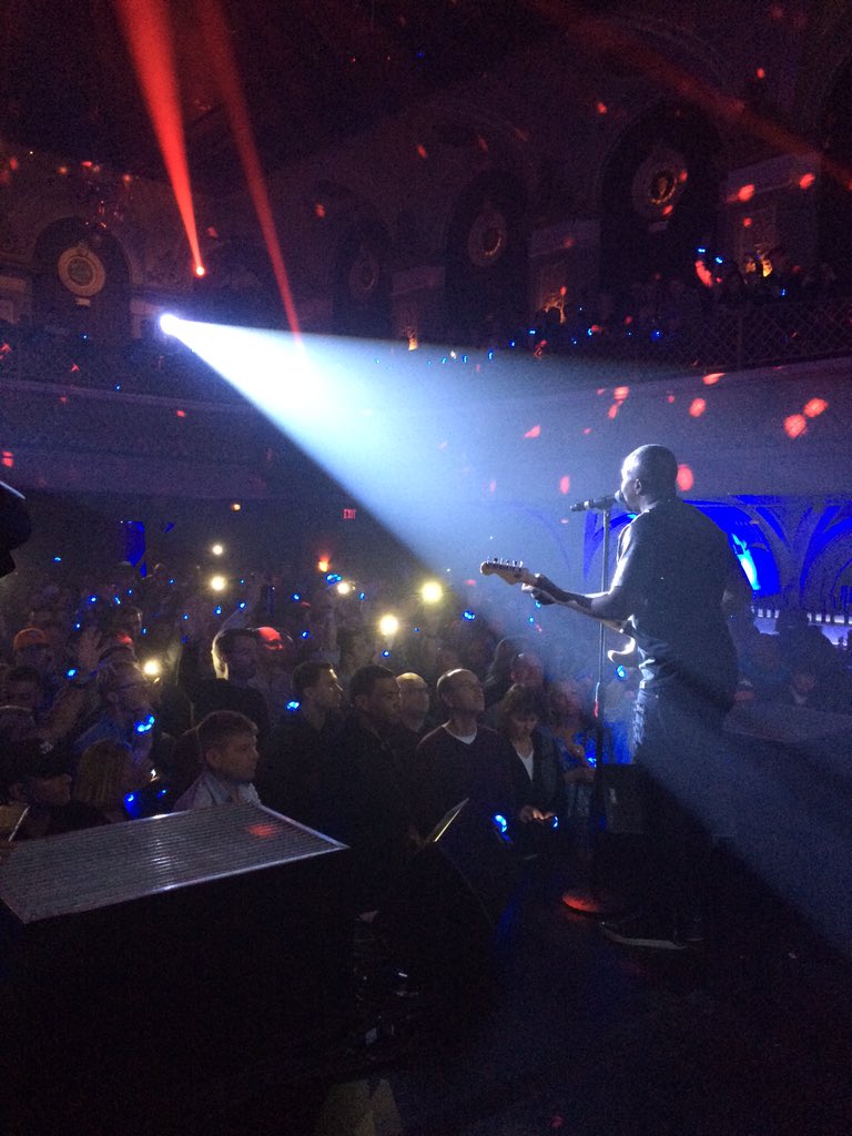 Just got off stage, had a great time celebrating the #BudLightParty at #sb50
https://t.co/H6t0vWDiJS https://t.co/lnEghoTHs6