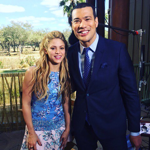 RT @TheInsider: Tonight, @michaelyo chats with the cast of @disneyzootopia -- including the lovely @Shakira! https://t.co/xYWpAYjOgi