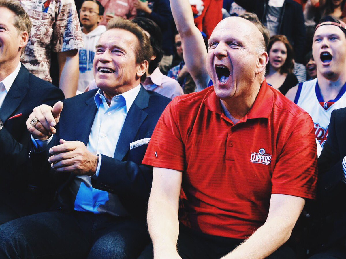 RT @LAClippers: Welcome @Schwarzenegger to tonight's game! He's sitting with @Steven_Ballmer tonight. ???? https://t.co/q0qQNlQA5L