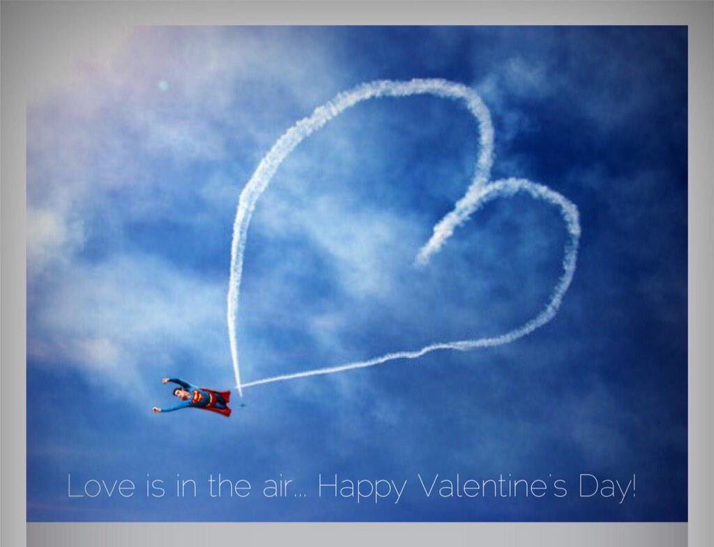 RT @SupermanTweets: Love is in the air... 

#Valentines https://t.co/oT7Eu36v5m