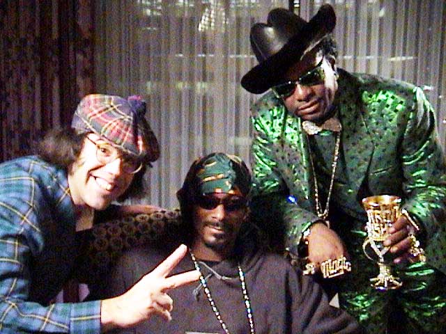 RT @nardwuar: Thanks @SnoopDogg for thee interview a while back https://t.co/LUVZlQ9HpX & support when i needed it.  Doot doo! https://t.co…