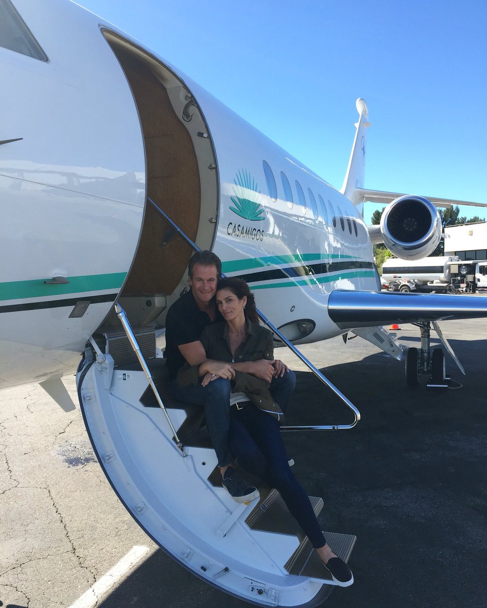 .@randegerber whisking me away for my birthday weekend! ✈️???? https://t.co/ZDia1K3iAo https://t.co/aIDlmHNMa7