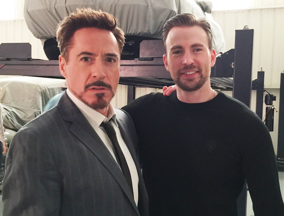 Get your #CivilWar face on, @ChrisEvans! #TBT https://t.co/GdGQPkgIUy