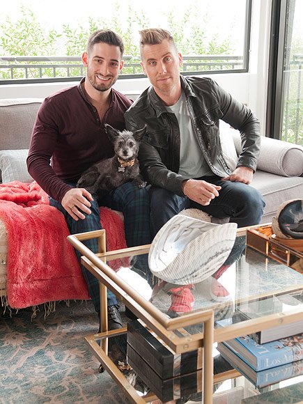RT @people: Take a tour of @LanceBass and husband @MichaelTurchin's colorful L.A. home https://t.co/DcDuxamvC1 via @greatideas https://t.co…