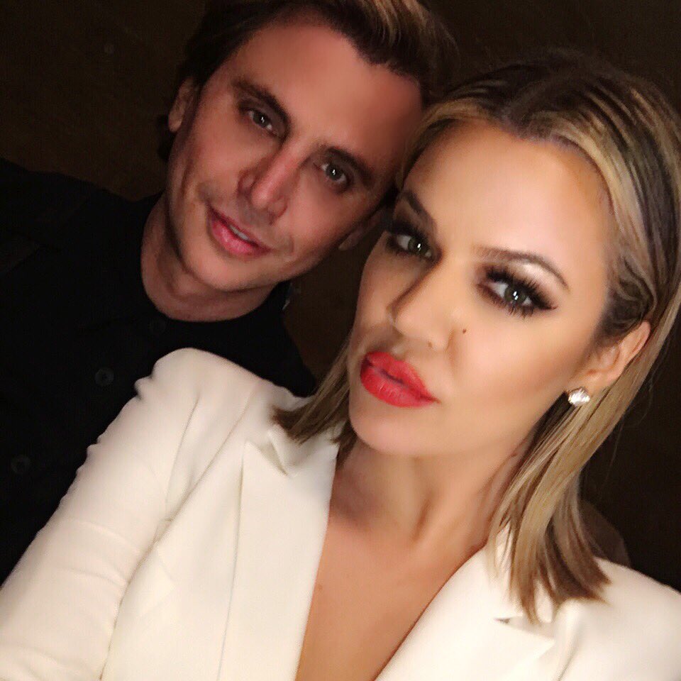 Happy birthday @jonathancheban! You make me laugh until I cry! May all of your dreams come true ???? I love you https://t.co/qougmteFtU