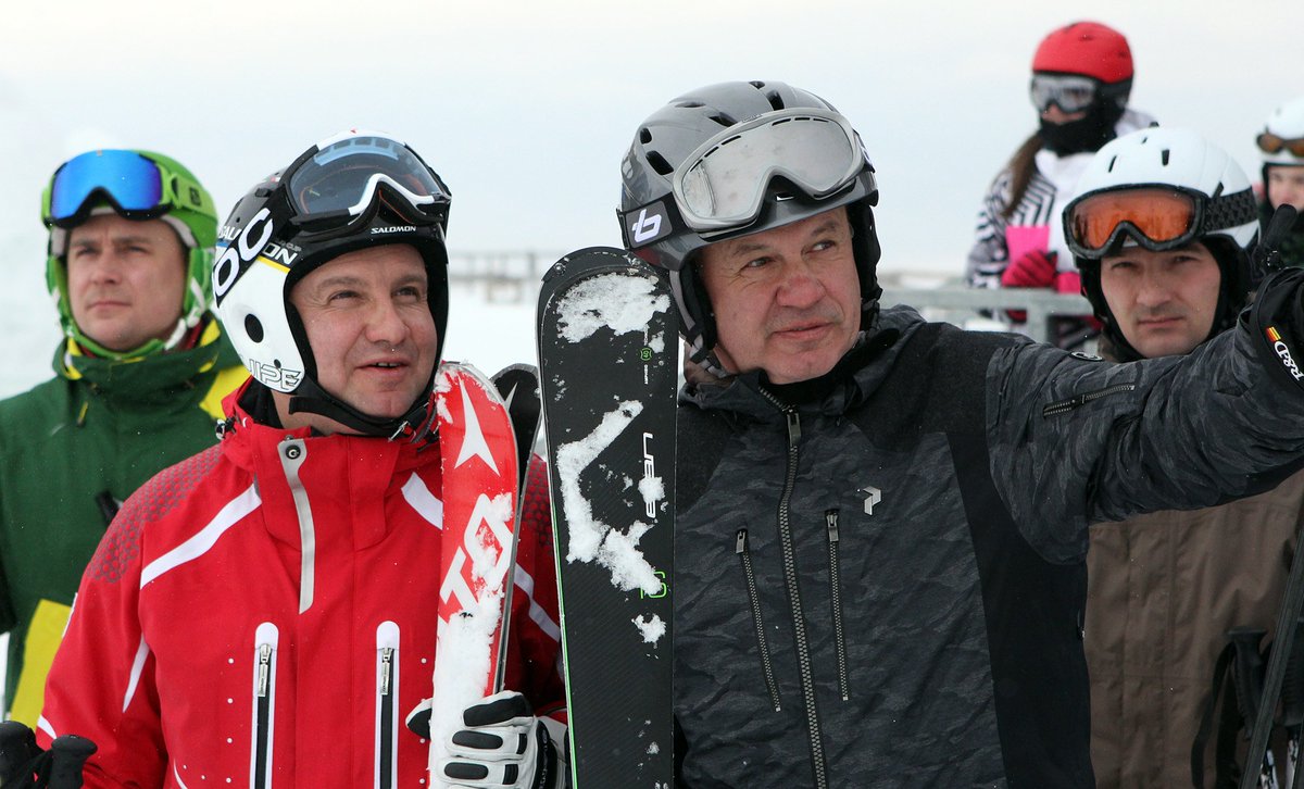 Skiing with @AndrzejDuda