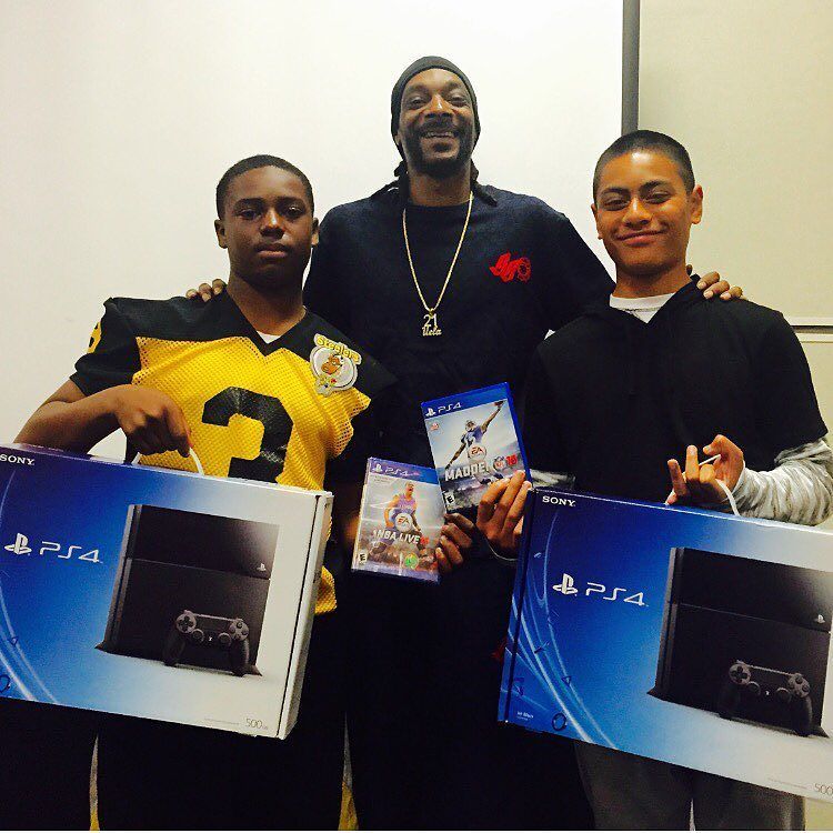 s/o 2 sony @PlayStation for ur support !! https://t.co/OIym3zkshQ