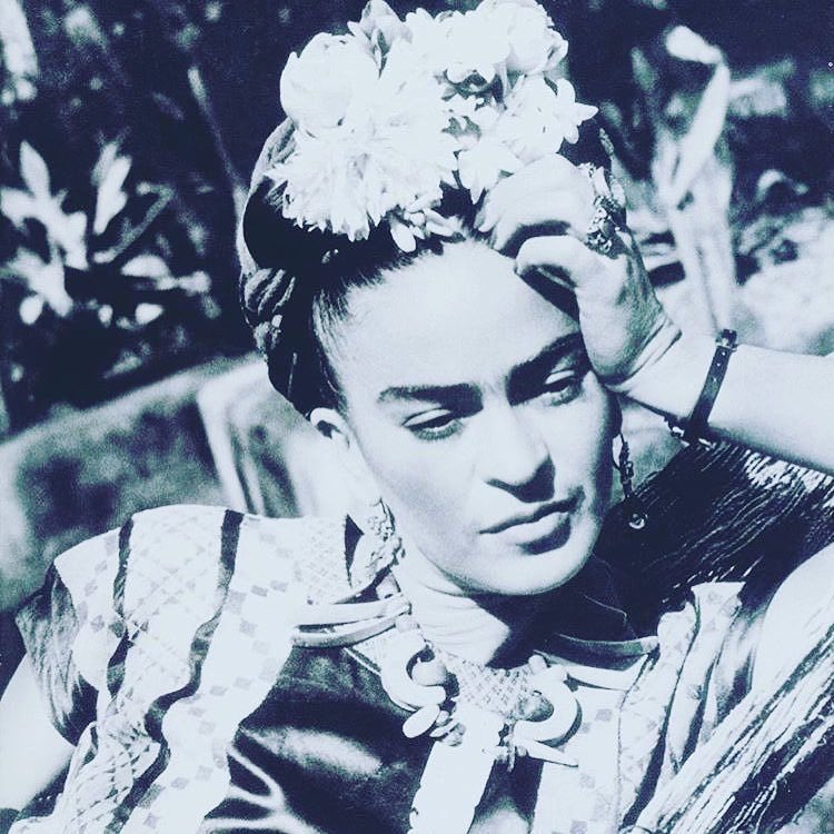 Don't Fuck with the Queen ????. ❤️#rebelhearttour https://t.co/uKytEZVPXE