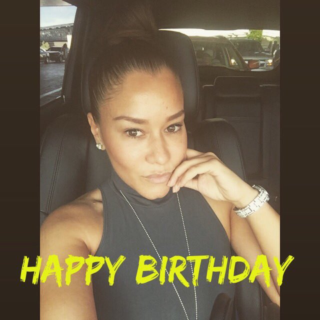 Follow and wish @thatjessilee of #TMT a Happy Birthday https://t.co/10hmyt6AJq https://t.co/vy76jSOSGB