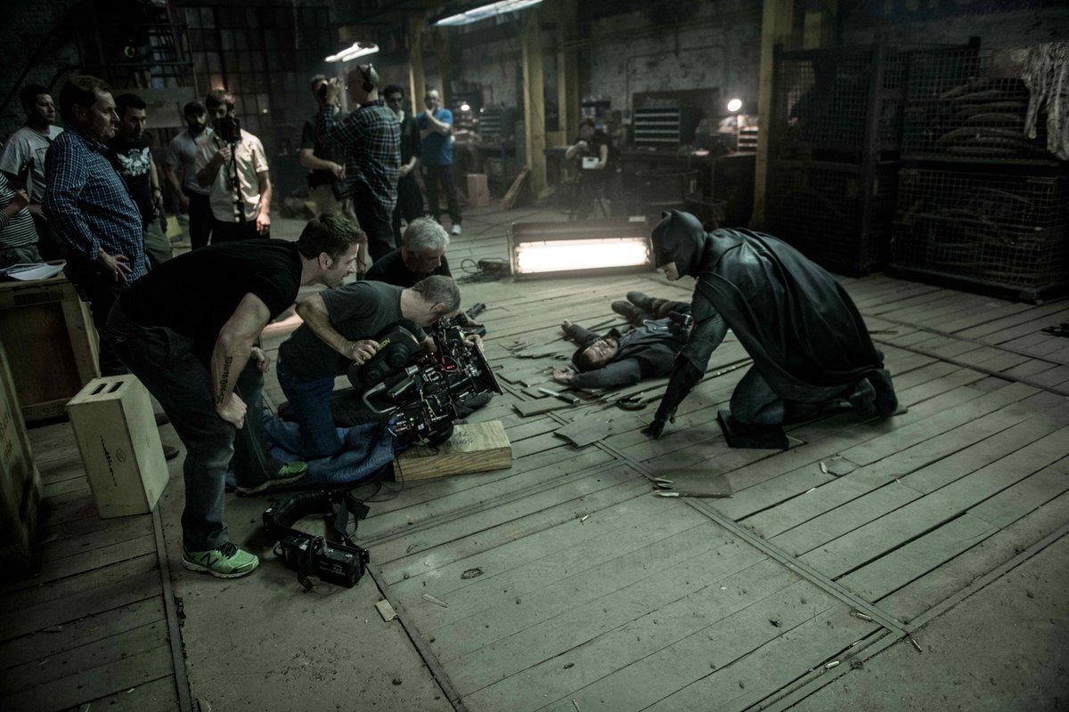 Behind-the-scenes with our all-star crew. #WhoWillWin #BatmanVSuperman https://t.co/hPcSLd2jdA