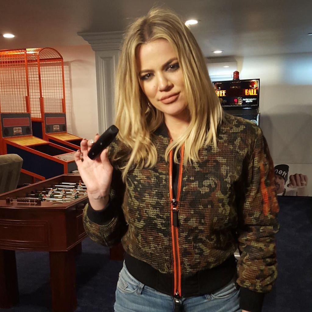 my sis @khloekardashian welcome to tha Elite club ! @GPen #GPenElite https://t.co/3EG3QBJdFE