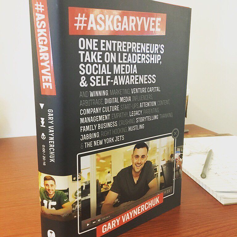 RT @garyvee: And it's here !!!!!! It's officially 3/8 on the EST ... I want to thank all of you from th… https://t.co/Qv9hTqRmF6 https://t.…