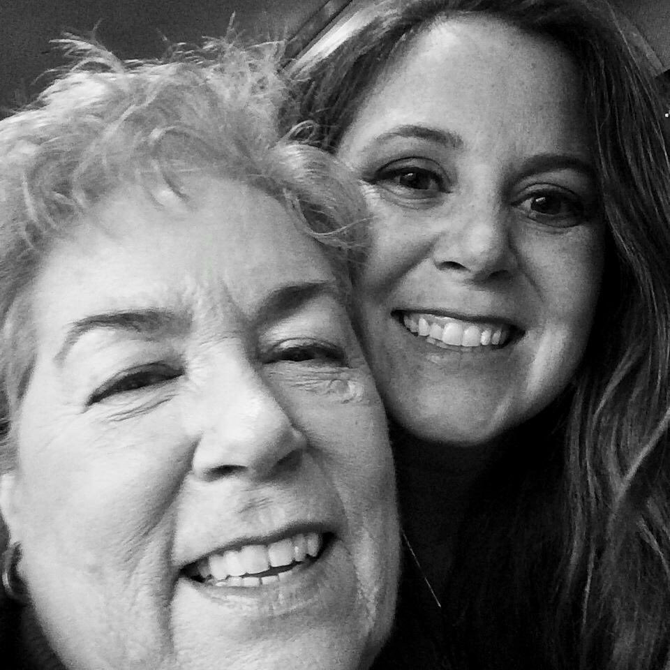 RT @HBaker2005: @RWitherspoon my rockstar mom who was a single parent after dad died in 93,I aspire to be like her everyday #IWD2016 https:…