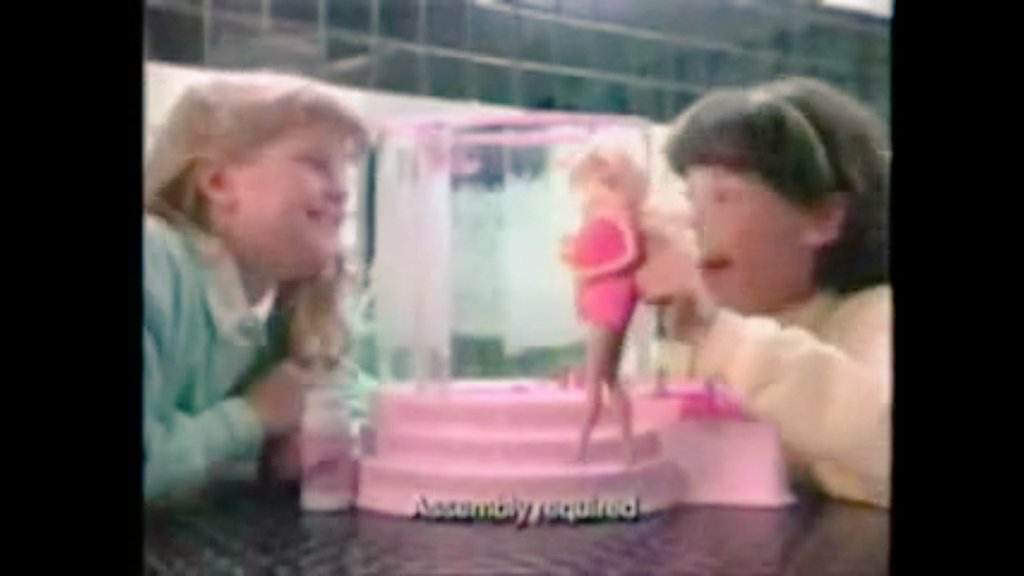 RT @Kornel73: #NationalBarbieDay
Stacy @Fergie Ferguson's #Barbie® Glamour Bath and Shower™ TV Commercial!
https://t.co/xiKrUzDLt3 https://…