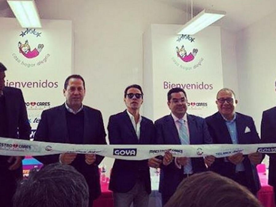 RT @Telemundo: .@MarcAnthony inaugura casa hogar de caridad en #Toluca, #Mexico. [VIDEO] https://t.co/JUuTEbcaA1 https://t.co/j0BN32IAhD
