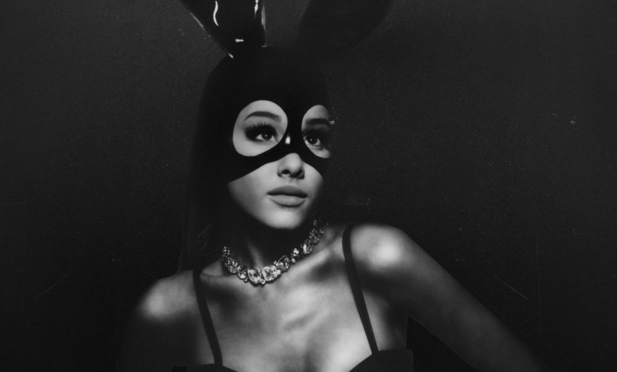 RT @AppleMusic: The evolution of @ArianaGrande.
#DangerousWoman
https://t.co/kBymh6JO6A https://t.co/kLUm69JfJY