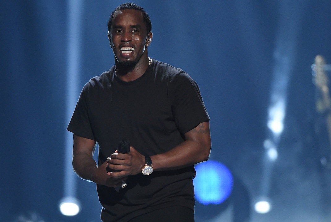 RT @XXL: .@iamdiddy is planning a big Bad Boy reunion tour:  https://t.co/Irqt6Tm3m7 https://t.co/Kd0xNkamev