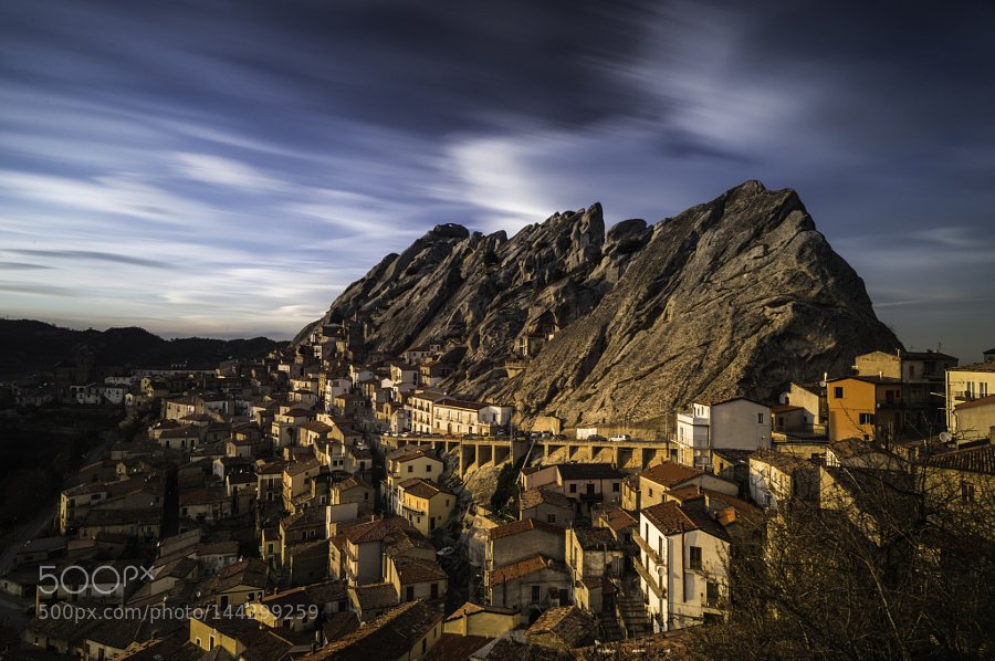Pietrapertosa by vignolami #photo https://t.co/vDm0qOtkgm