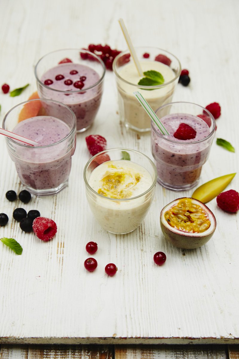 #RecipeOfTheDay is @Jools_oliver_'s selection of fruit smoothies and ice lollies! https://t.co/9ZOC0XloLm https://t.co/TBMtkRdjXF