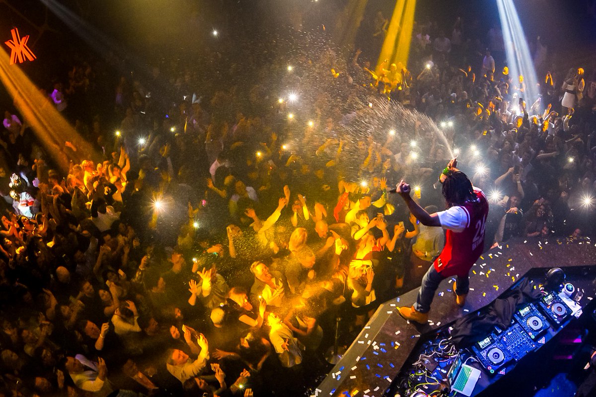 RT @HakkasanLV: Who's ready to get loose? @LilJon takes over the main room tonight.

Tickets: https://t.co/g1U0wPgpXX https://t.co/QG2L7n96…