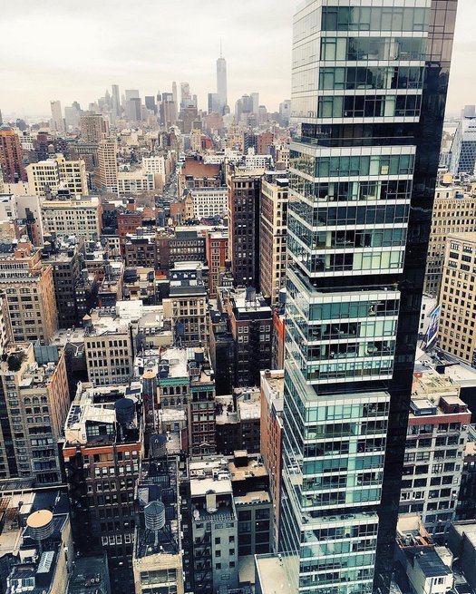 RT @EDITIONHotels: For a beach babe, @Tashoakley knows how to capture those #NYC views ???? #NewYorkEDITION. https://t.co/9JCE6rDa5F