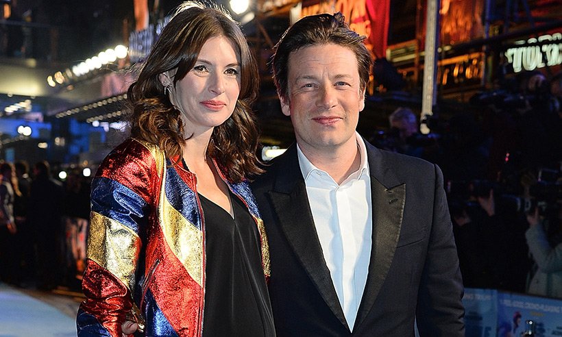 RT @hellomag: It's baby number 5 for @Jools_oliver_ and @jamieoliver https://t.co/DreDRtjsfX https://t.co/Nr6TqtVBYa