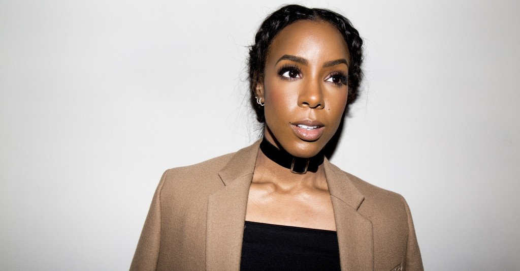 RT @thefader: The things I carry: @KELLYROWLAND. 
https://t.co/MmnXJSURjw https://t.co/KPg0oRRkvt