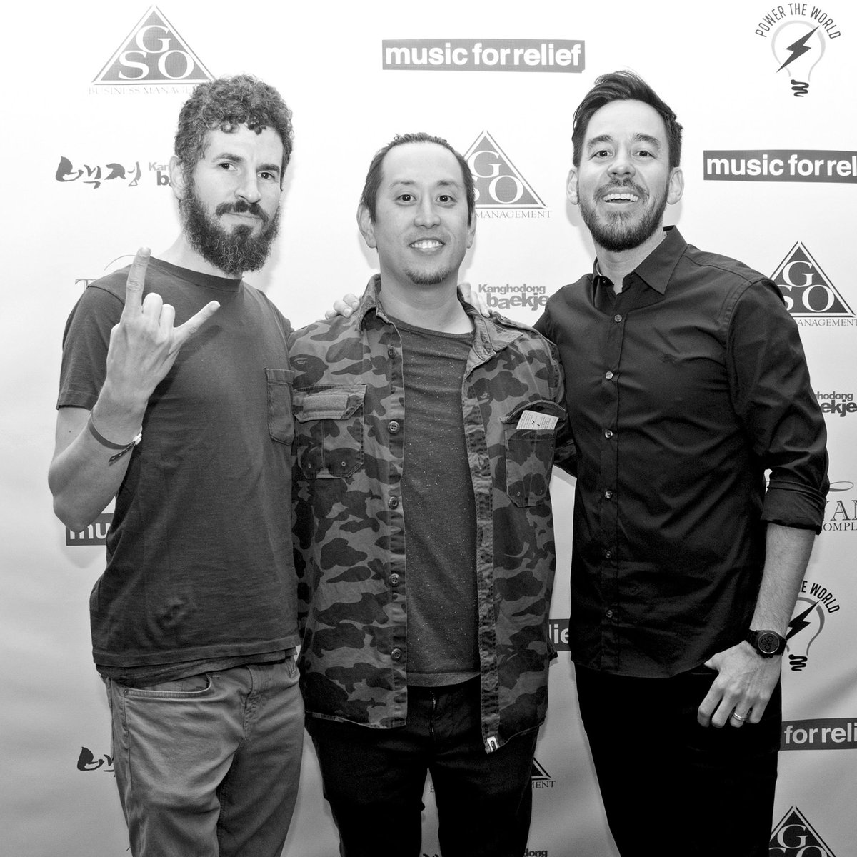 Brad, Joe, and Mike at last night's #pokerforrelief event, benefiting @musicforrelief. ????: @AmandaG_08 https://t.co/PNExCRAHaR