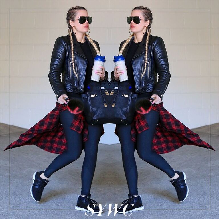 Get my gym outfit to PUMP you up for your workout on khloewithak!!! https://t.co/sFQsYilkJs https://t.co/cAacIhL56m