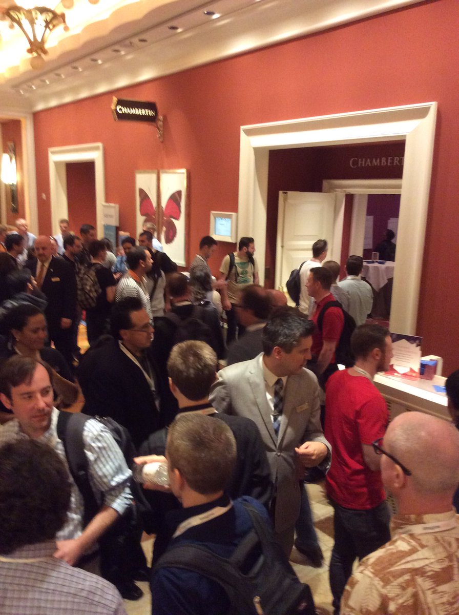 magento: The crowd is building at Designer & Developer BarCamp #MagentoImagine https://t.co/V2tTwPQRky