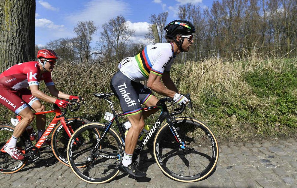 El arco iris Peter Sagan gana su primer monumento  El arco iris Peter Sagan gana su primer monumento