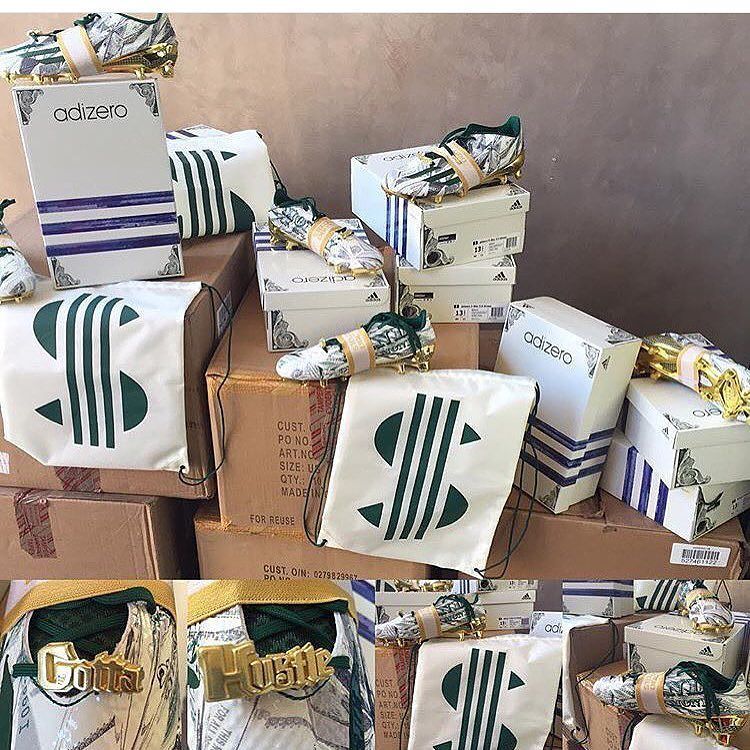 L. B. Poly high football got the money now bring home the ship ????????????????✨???? https://t.co/yTOOuYiN5f