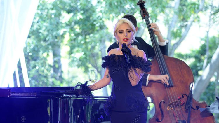 RT @latimes: Lady Gaga played a killer jazz gig at a rich guy's house in Beverly Hills https://t.co/R8jSC7x0Tb https://t.co/6kIPH9cNmk