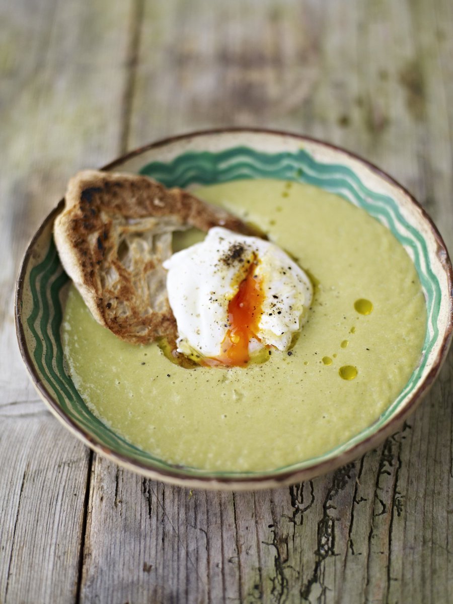 This silky-smooth asparagus #soup is a delight with the gooey egg! https://t.co/Yw5RzaP96R #RecipeOfTheDay https://t.co/6dmK4JPfSr