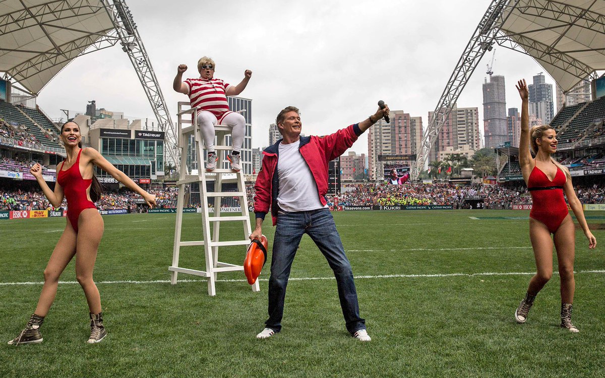 RT @TelegraphPics: Pictures of the Day: Starring .@DavidHasselhoff entertaining the #RugbySevens crowd https://t.co/PZ3Is5UEcs https://t.co…