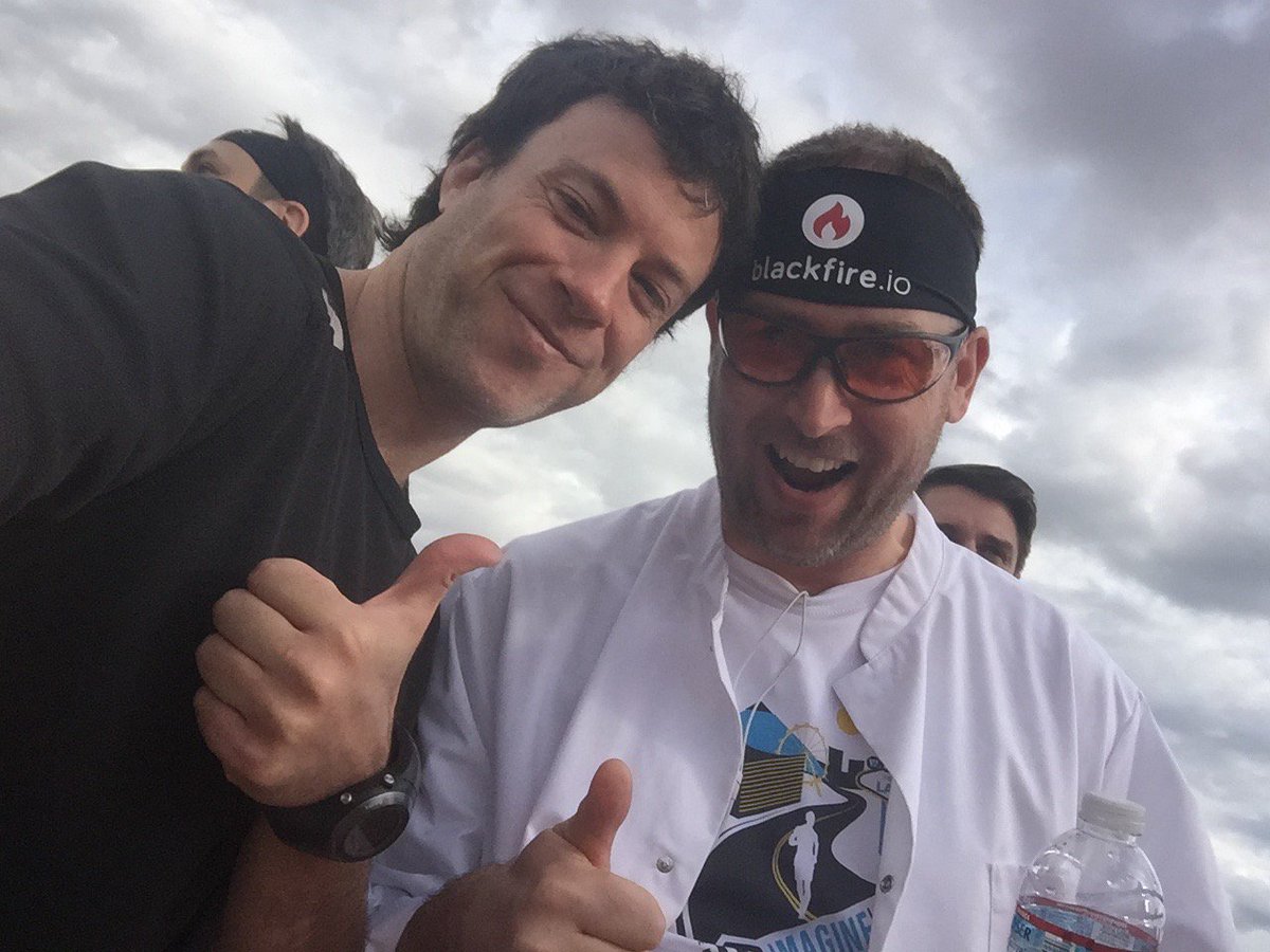 rrosinnes: @shoppimon And the 'before' picture with the Doc @raybogman #bigdamrun #MagentoImagine https://t.co/DDCcUiW2d5