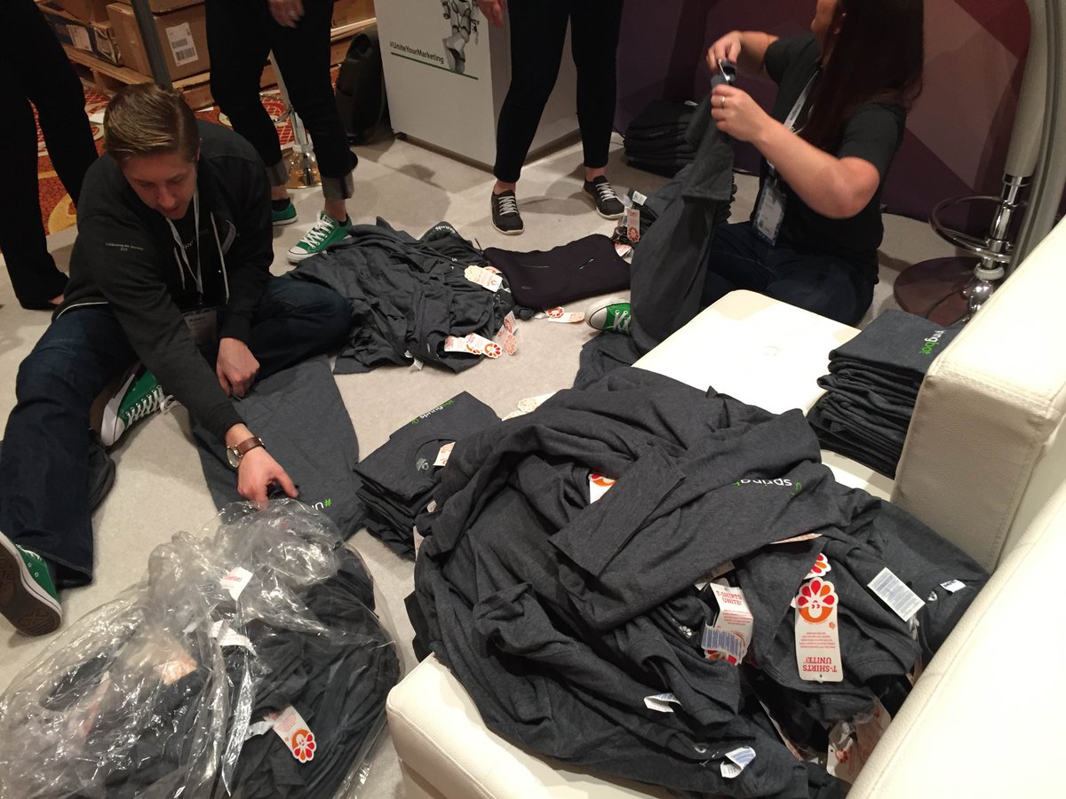 springbot: Think we brought enough tshirts?! #MagentoImagine #boothsetup https://t.co/WzohBxJiE9