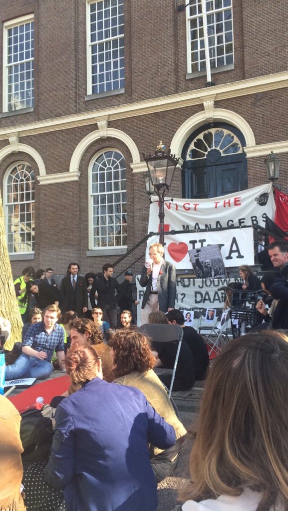 Rudolf: 'Wat wij willen is geen utopie, het staat in de wet' #evictthemanagers <a href="https://t.co/nLYrXPnwue" target="_blank">https://t.co/nLYrXPnwue</a>