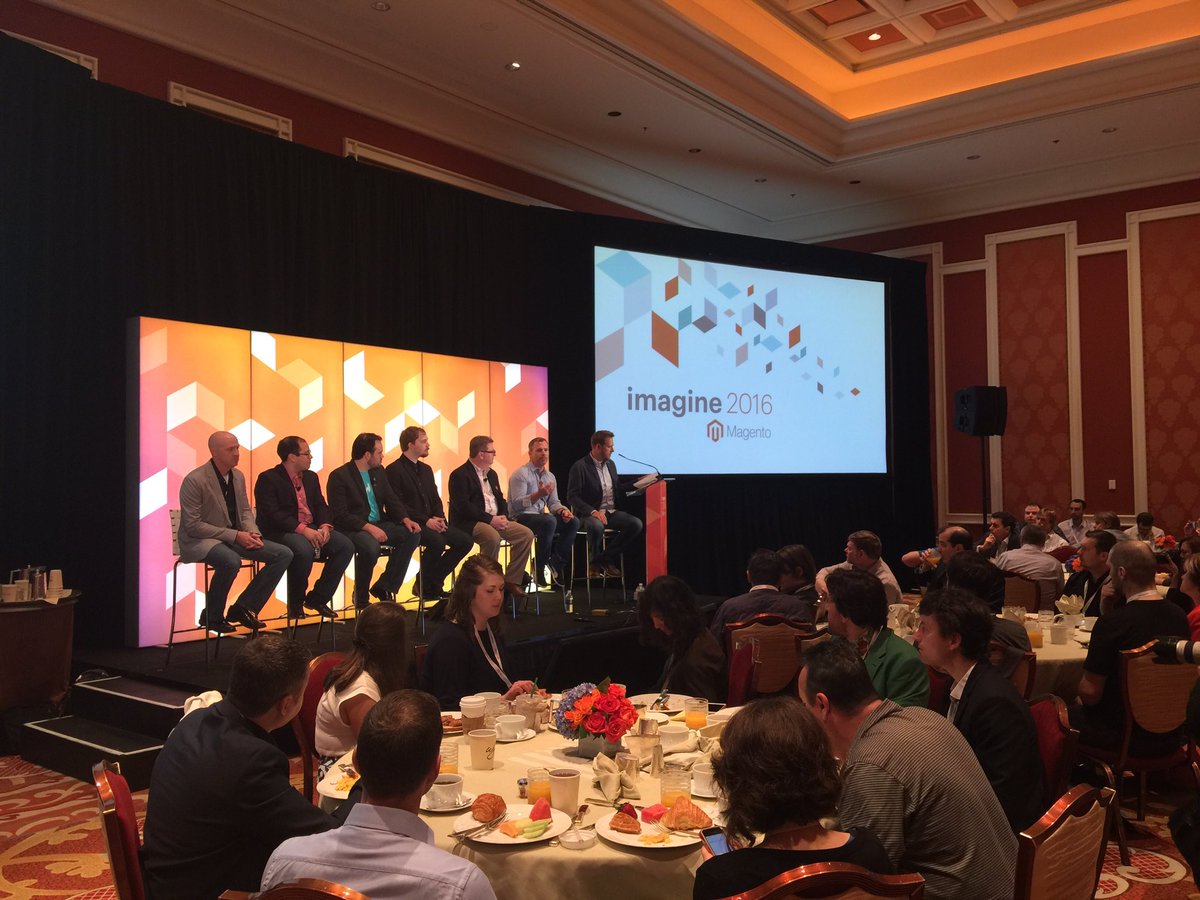 alexanderpeh: .@magento Imagine Conference 2016 absolutely packed opening breakfast hosted by @PayPal4Business #MagentoImagine https://t.co/eEgEt0en88