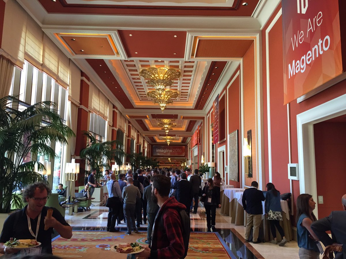 CalebRountree: .@DigitalFusionHQ is taking Vegas by storm! GREAT first breakout session at #MagentoImagine. Round two starts now! https://t.co/QtlbmYaEsw