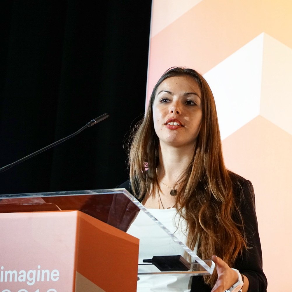 wejobes: @elena_a_leonova  briefly took the stage again to talk migration during the Magento 2 Deep Dive at #magentoimagine https://t.co/zvzOHuaz4y