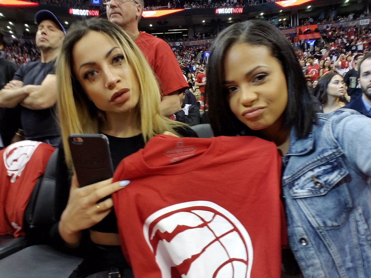 When in #Toronto you must hit up a #raptors game! It's live! #PlayoffsNBA https://t.co/Hw7P2yX8gd
