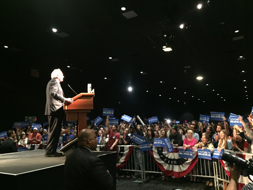 RT @kylieatwood: At DE rally @BernieSanders began again by reading words of VP Biden: I like the idea of saying we can do much more.. https…