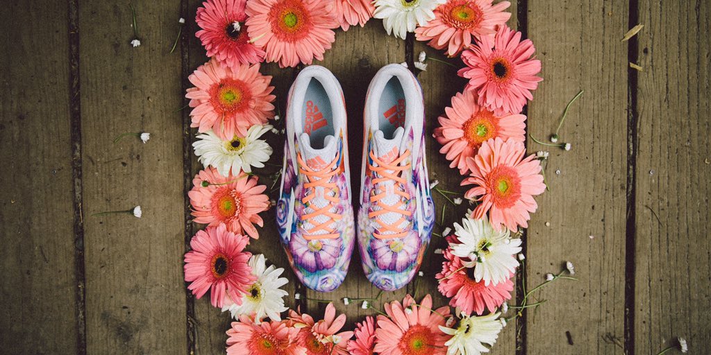 RT @adidasBaseball: Moms love ????????????????
 
Celebrating Mother’s Day on Sunday with these exclusive adizero Afterburner 2.0.
 
#Cleathead https://…