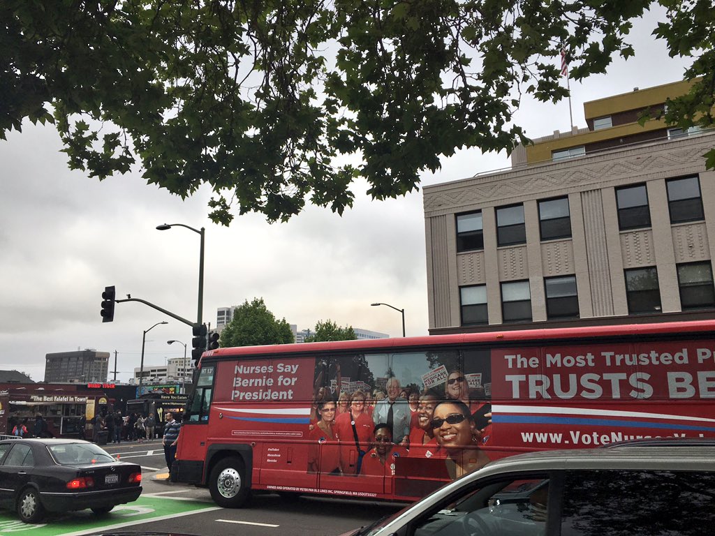 RT @NationalNurses: The nurses #BernieBus is at @OaklandFF tonight! Come say hi and get registered to vote! #FeelTheBern #CAPrimary https:/…