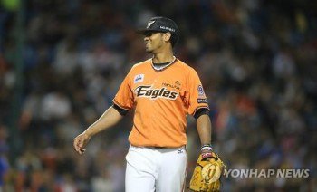 김성근 감독 한화 야구 퀵후크 성적이 경기 선수들이 허리 사퇴 SK 야신 Vt124rJmx6UjEkp